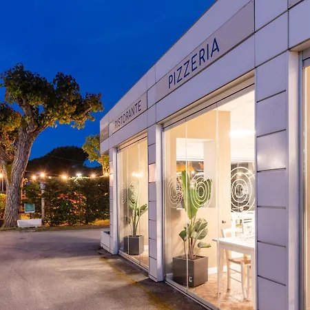 Club Del Sole Adriatico Easy Village 营地