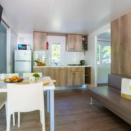 Campsite Club Del Sole Adriatico Easy Village