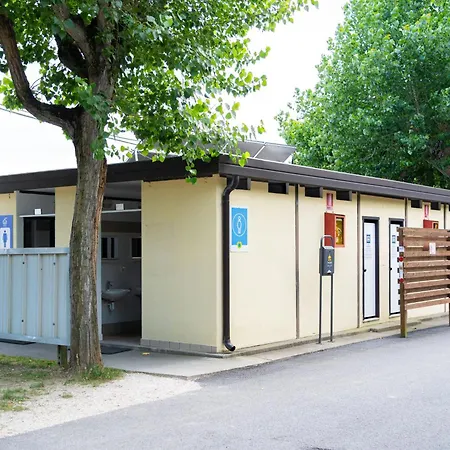 Κάμπινγκ Club Del Sole Adriatico Easy Village