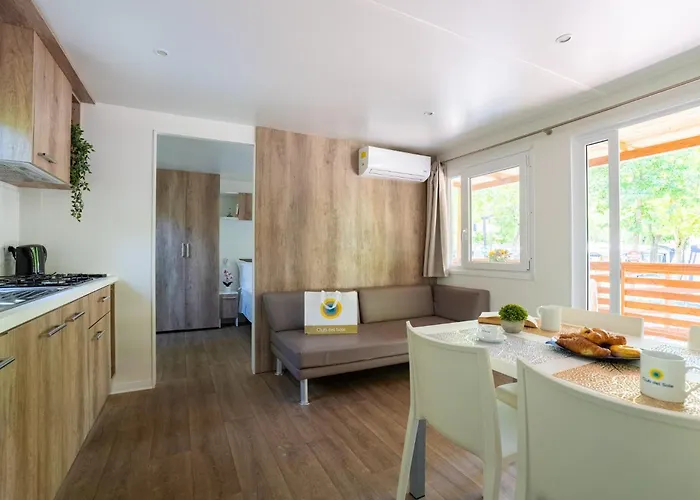 Club Del Sole Adriatico Easy Village Червия